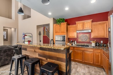 6084 W Yorktown Way, Florence, AZ 85132 - photo 2