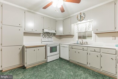 23165 Mirfield Ln, Lexington Park, MD 20653 - photo 6