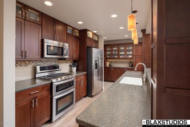 010__0419_realestate