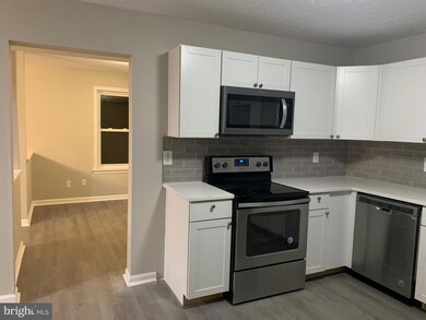 23340 Holly Hill Ln, California, MD 20619 - photo 4