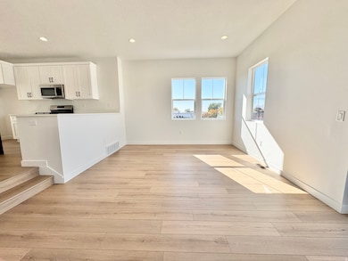 1652 N 1600 St W, Layton, UT 84041 - photo 3