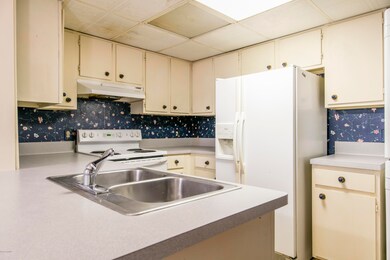 4 kitchen 2