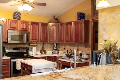 1922 Wedgewood Cir, Springfield, OH 45503 - photo 7