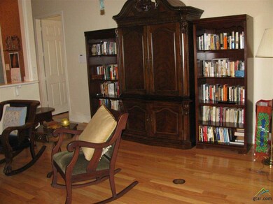 2311 Homestead Ln, Tyler, TX 75701 - photo 4