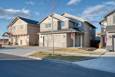 3079 Alder Place Redmond OR 97756-2