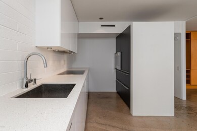 AZA_Listing_4225_36thSt-5