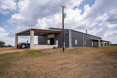 258 Private Road 2006, Schulenburg, TX 78956 - photo 4