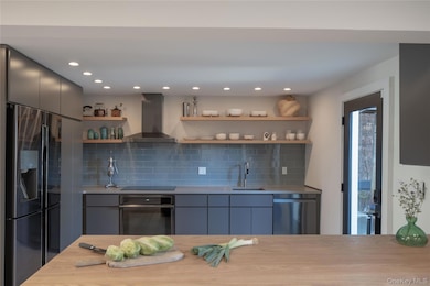 522 Warren St, Hudson, NY 12534 - photo 7