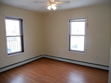 61 Newland Ave unit 2, Woonsocket, RI 02895 - photo 4