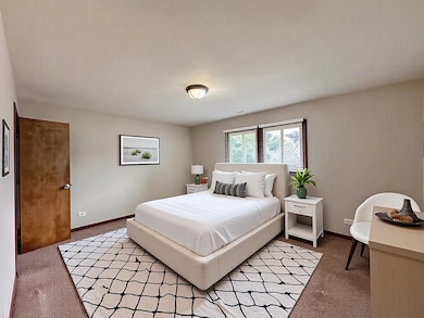 17945 Maple St, Lansing, IL 60438 - photo 6