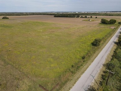 489 Wright Rd, Sherman, TX 75092 - photo 6