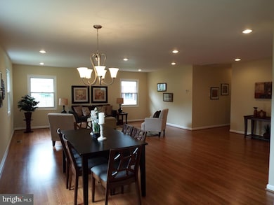 4226 Crosswick Turn, Bowie, MD 20715 - photo 5