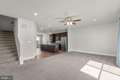 2753 Town View Cir, New Windsor, MD 21776 - photo 6