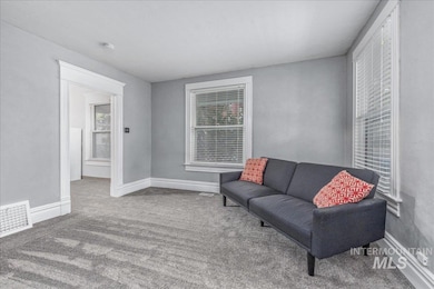 709 N 6th St, Boise, ID 83702 - photo 6