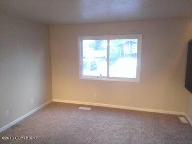 6370 Norm Dr, Anchorage, AK 99507 - photo 5