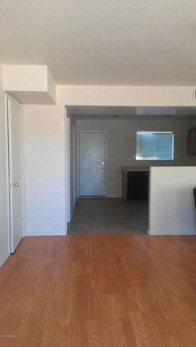 living room and kitchen unit 1
