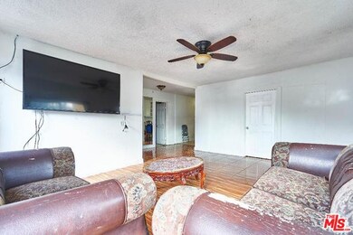 11903 Antwerp Ave, Los Angeles, CA 90059 - photo 3