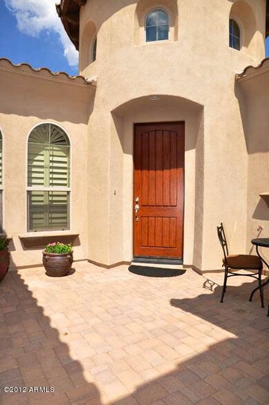 Courtyard2