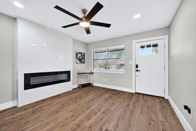 604 E Summit St, Sherman, TX 75090 - photo 6