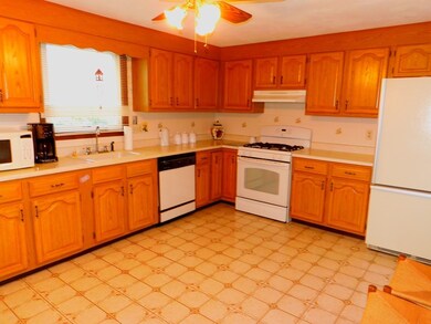 51 Partridge Rd, Methuen, MA 01844 - photo 7