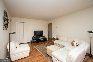 383 Lakeside Rd unit 103, Ardmore, PA 19003 - photo 5
