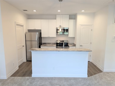 5262 Ella Blvd unit 310b, Houston, TX 77018 - photo 3