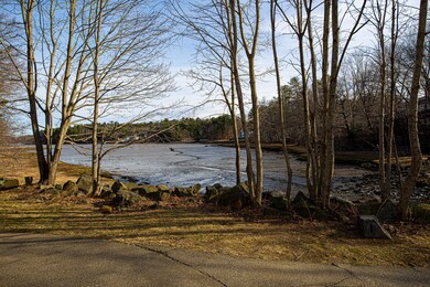 33 Goodrich St, Kittery, ME 03904 - photo 6