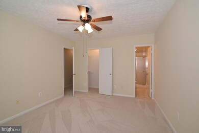 7583 Margate Ct unit 3B-204, Manassas, VA 20109 - photo 2
