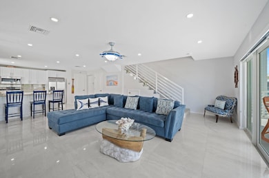 16-web-or-mls-94825-overseas-hwy-185