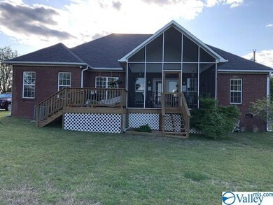 357 Payton Ln, Grant, AL 35747 - photo 6