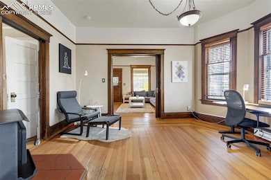 Dining/Office