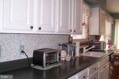 1018 Jacksonville Rd, Burlington, NJ 08016 - photo 5