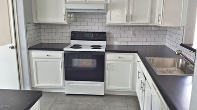 Kitchen 3