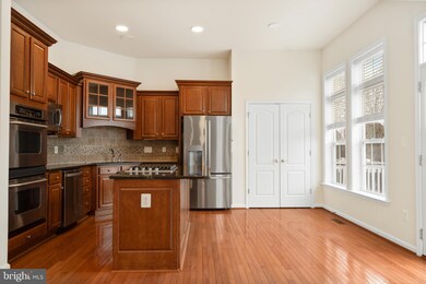 22006 Dilworth Square, Broadlands, VA 20148 - photo 7
