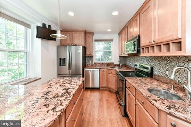3057 S Buchanan St unit A1, Arlington, VA 22206 - photo 3
