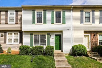 735 Saint Michaels Dr, Bowie, MD 20721 - photo 2