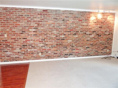 940 Adam Dr unit E, Pittsburgh, PA 15216 - photo 6