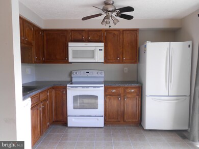 1235 Valley Leaf Ct, Edgewood, MD 21040 - photo 2