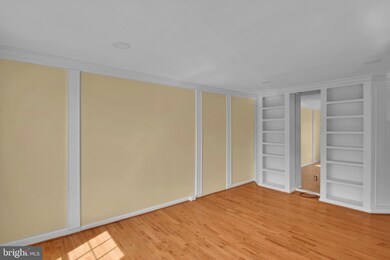 13840 Fount Beattie Ct, Centreville, VA 20121 - photo 3