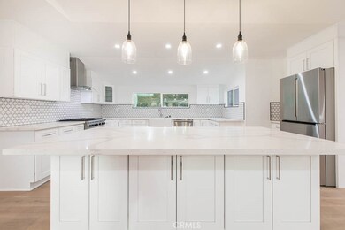 20510 Dumont St, Woodland Hills, CA 91364 - photo 6