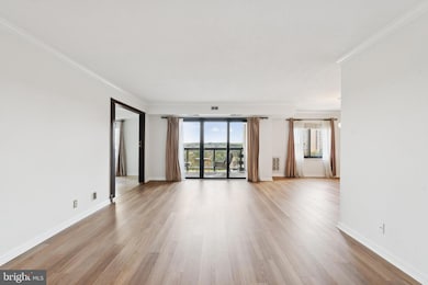 Watergate At Landmark unit 823, Alexandria, VA 22304 - photo 3