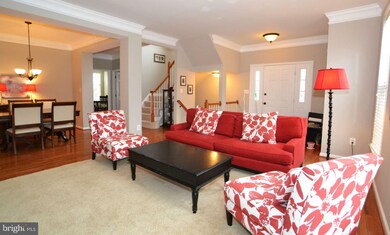 21350 Sawyer Square, Ashburn, VA 20147 - photo 4