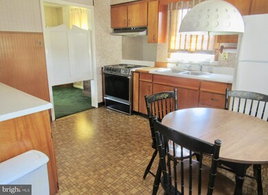 118 Bestfield Rd, Wilmington, DE 19804 - photo 4