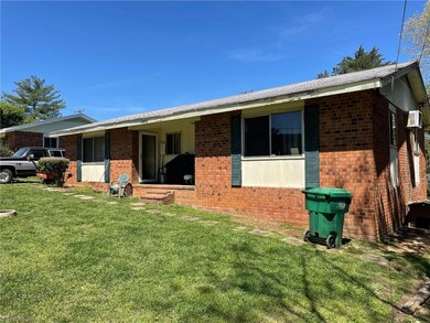 2901 and 2903 Sherrill Ave, High Point, NC 27260 - photo 2