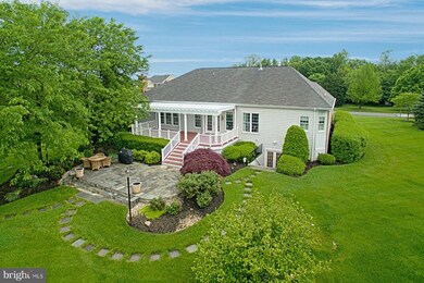 19359 Emerald Park Dr, Leesburg, VA 20175 - photo 2