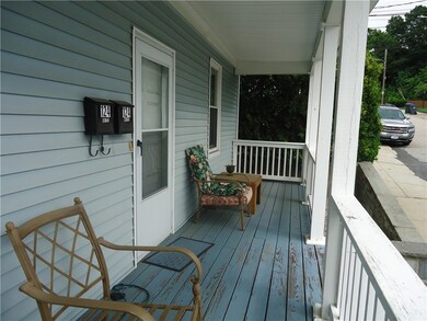 1st floor porch