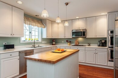 2124 Harrison St, Glenview, IL 60025 - photo 3