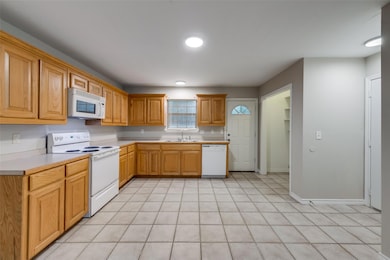 609 Houston St, Pottsboro, TX 75076 - photo 6