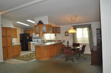 Kitchen Dining Rm a