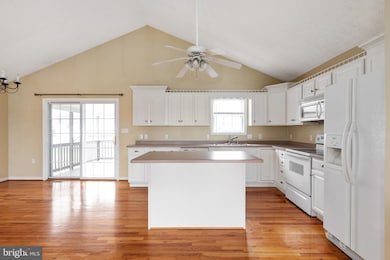 126 Brenton Ct, Stephens City, VA 22655 - photo 5